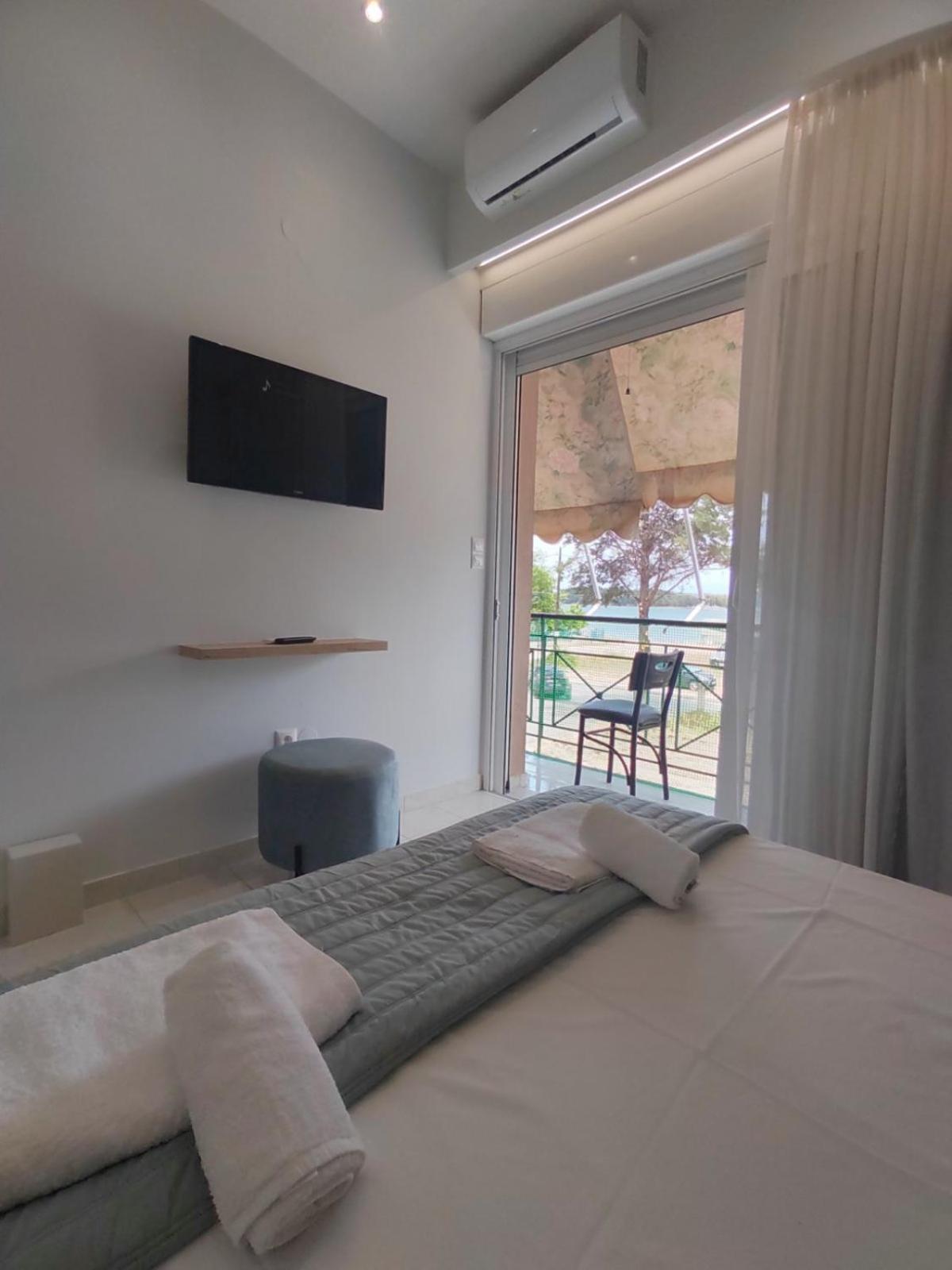 Dina'S Apartment Воница Екстериор снимка
